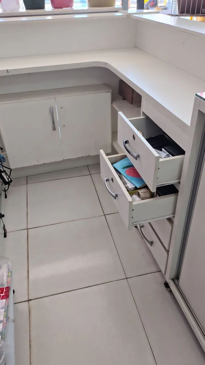 Balcão para loja,em MDF branco medida   - Foto 4