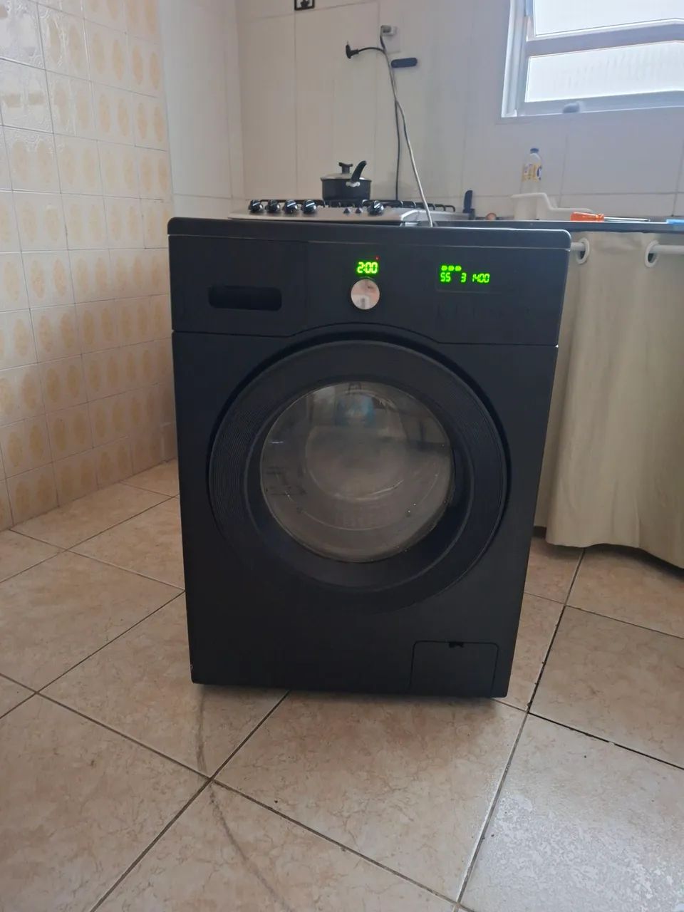Lava e seca sansung preta