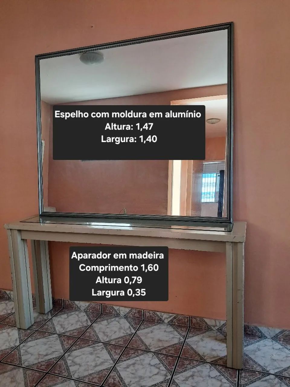 VENDO APARADOR COM ESPELHO