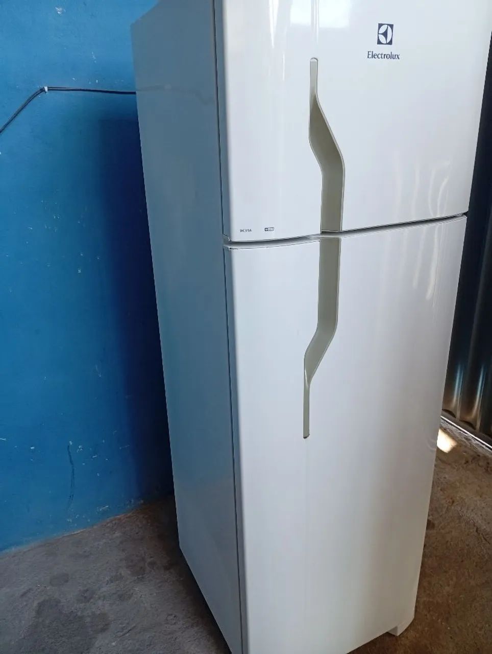 geladeira Eletrolux 260 litros funcionando perfeitamente - Foto 2