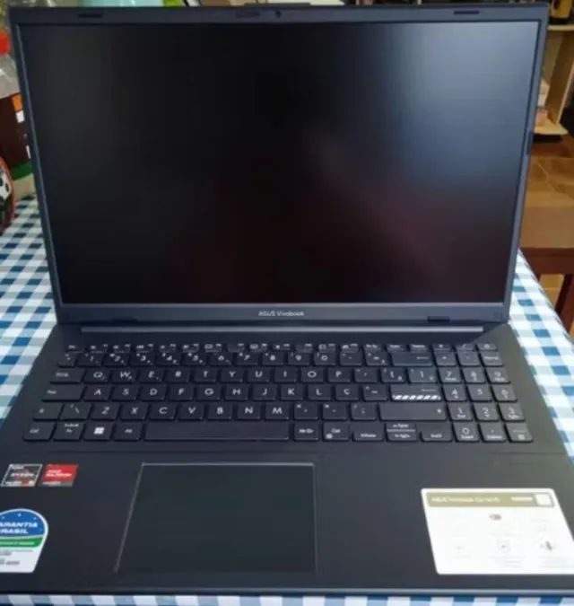 Asus Vivobook Go 15  - Foto 5