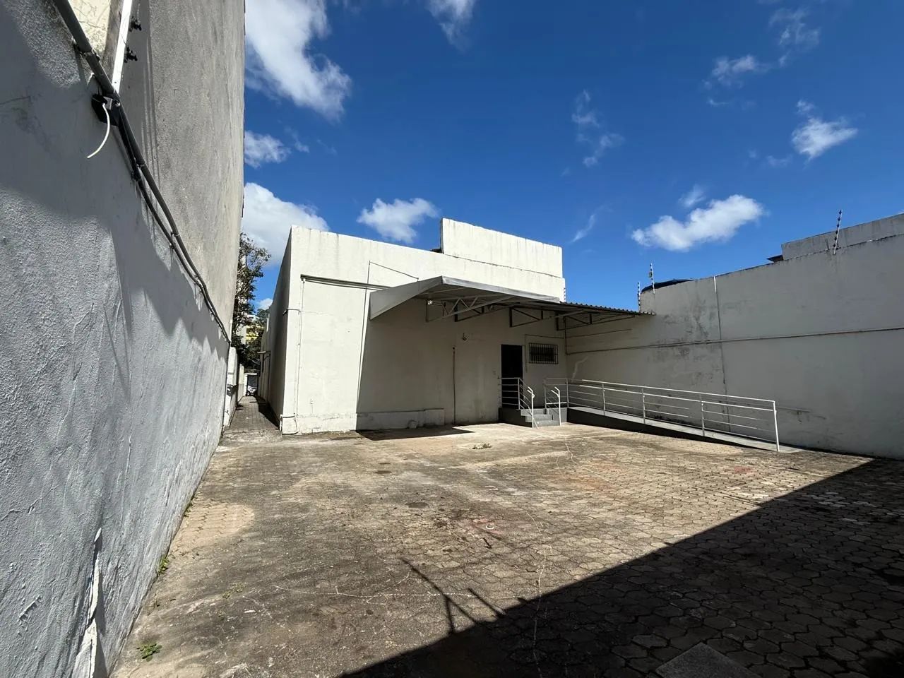CASA COMERCIAL em VITÓRIA - ES, GOIABEIRAS - Foto 4