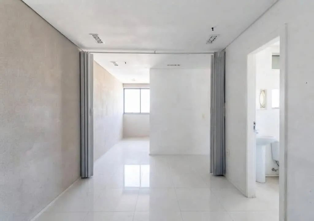 Sala comercial na Rua Baronesa de Itu, 336 - conjunto 91  120 m²