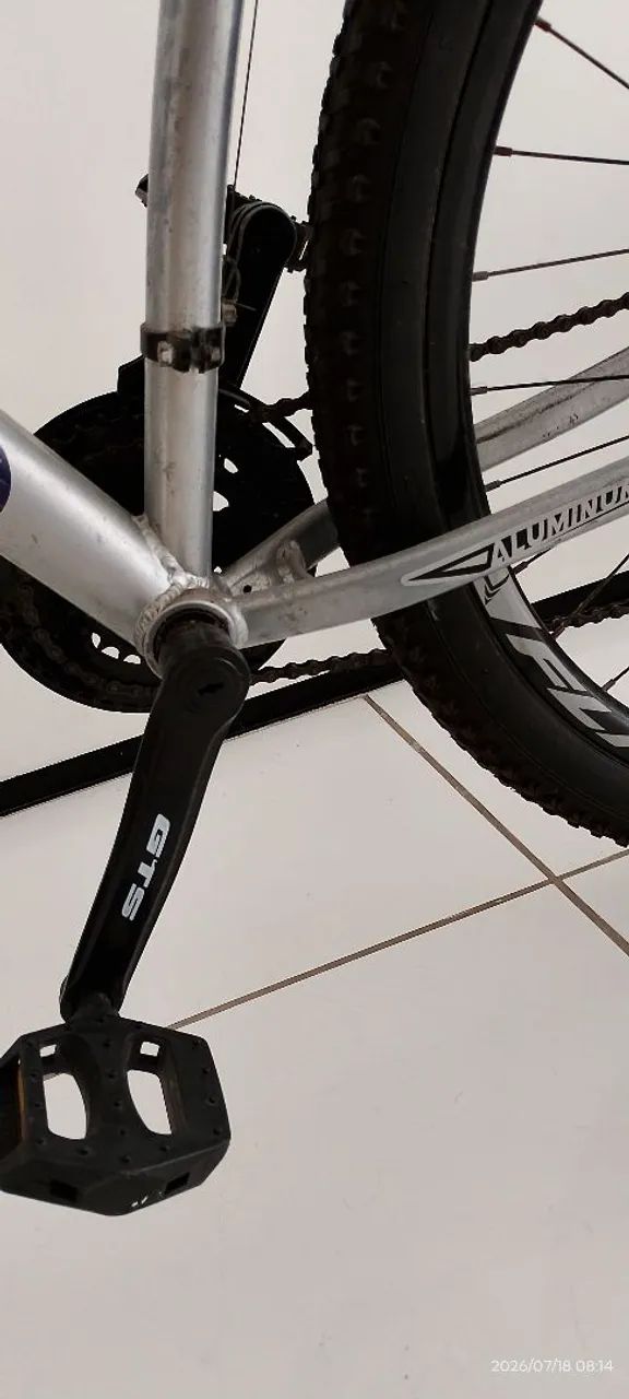 Bicicleta conservada aro 29, 21 marchas - Foto 4
