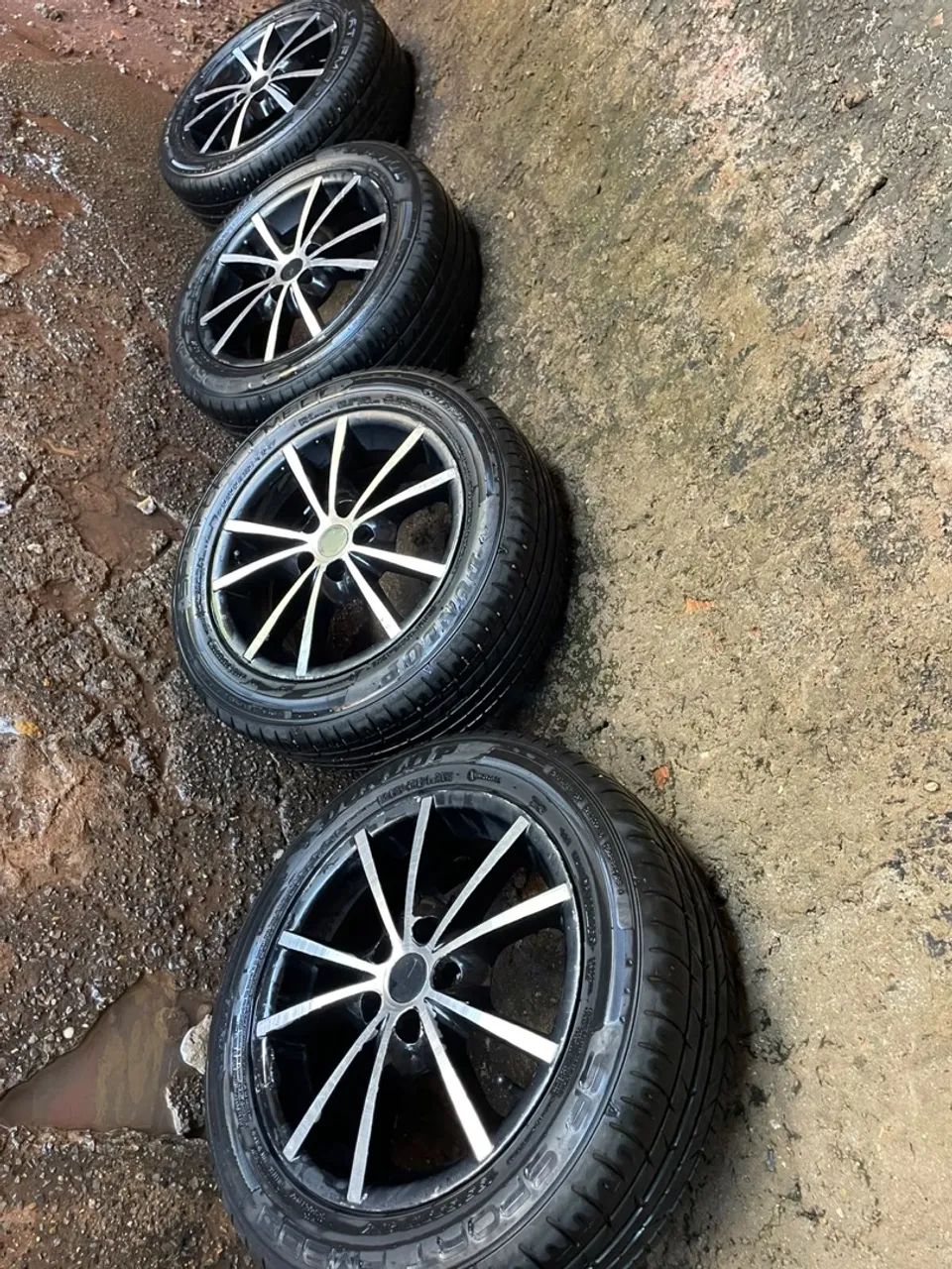 Roda de carro - Foto 2