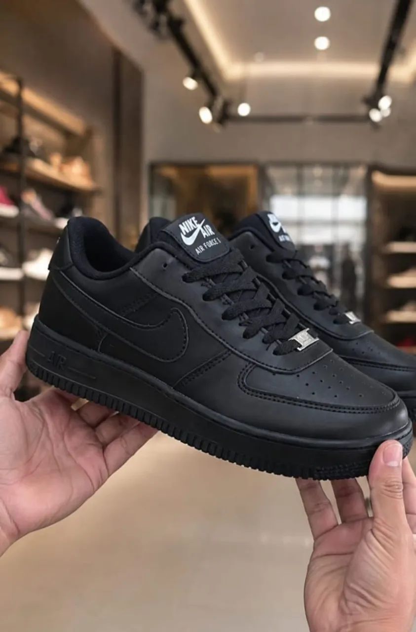 tênis Nike Air force preto branco  - Foto 3