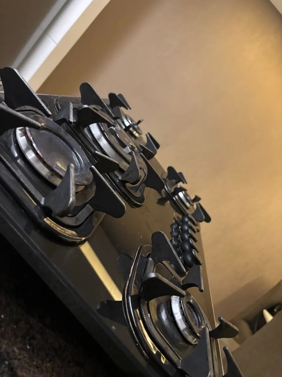 Cooktop Mueller 5 Bocas Com Queimador Tripla Chama - Bivolt - Foto 3