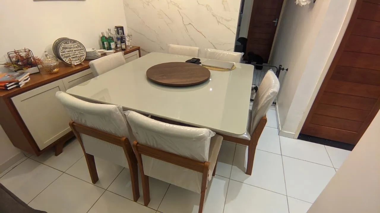 MESA DE JANTAR 6 CADEIRAS - Valor negociável  - Foto 2