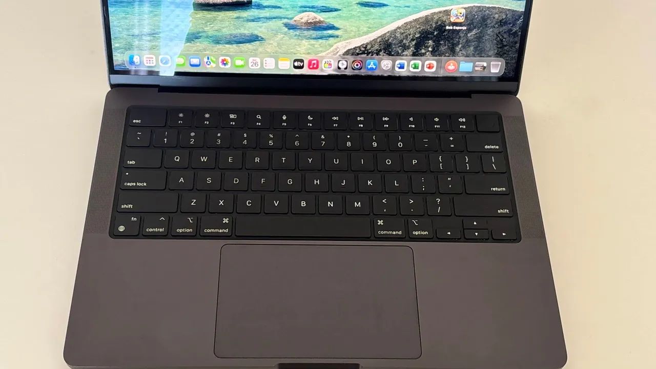 MacBook Pro M4 - Foto 5
