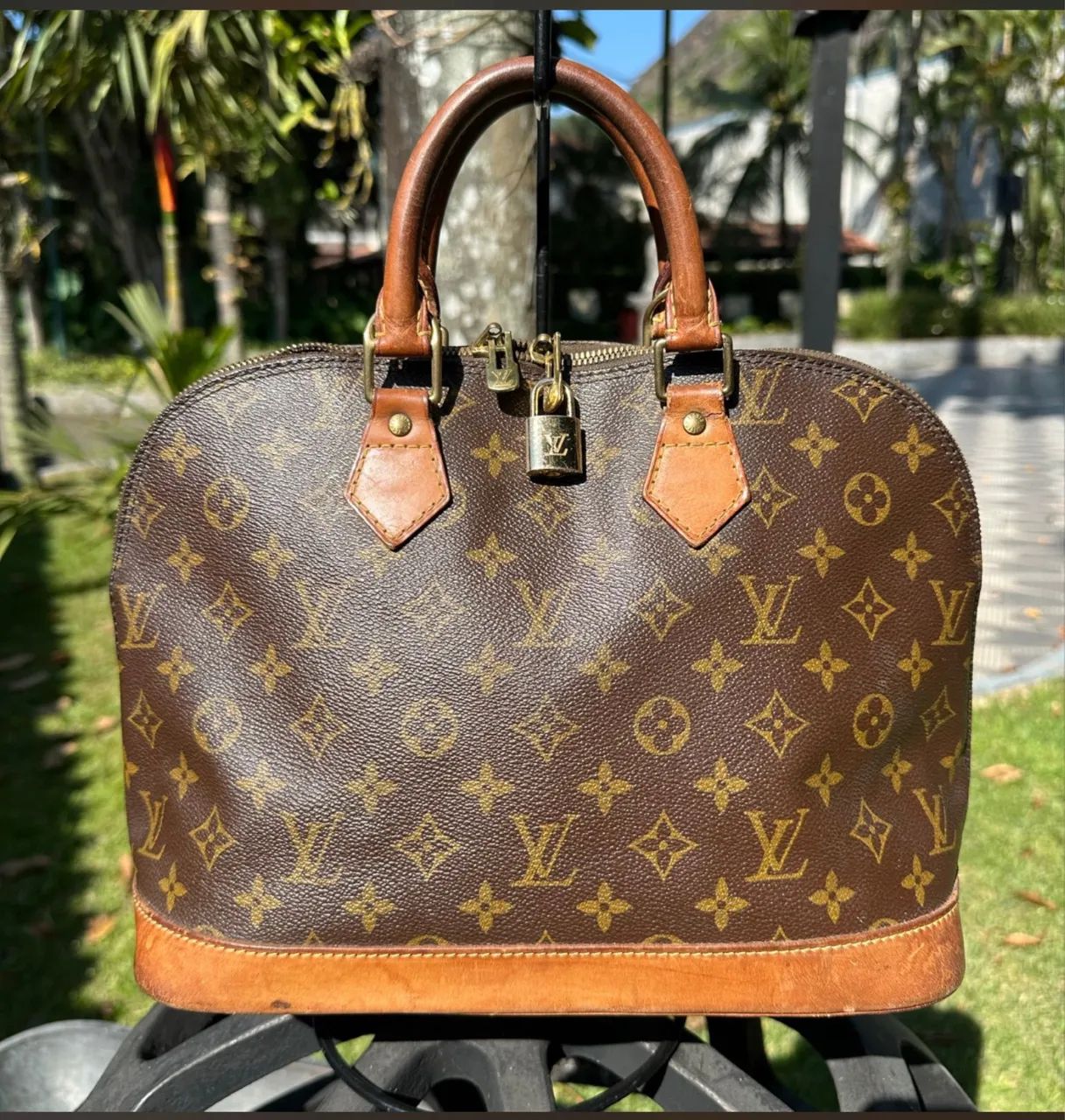 Bolsa Louis Vuitton Alma original autenticada