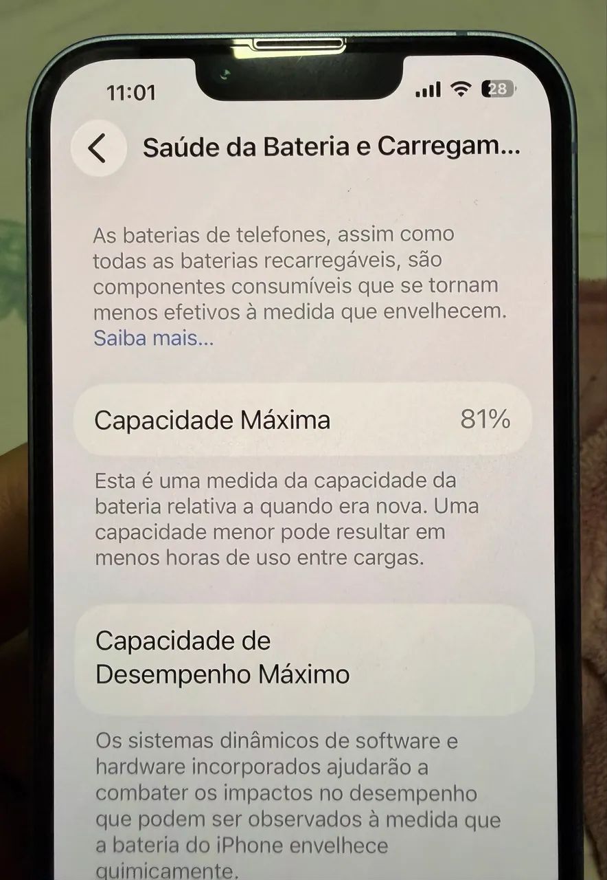 iPhone 14 Top