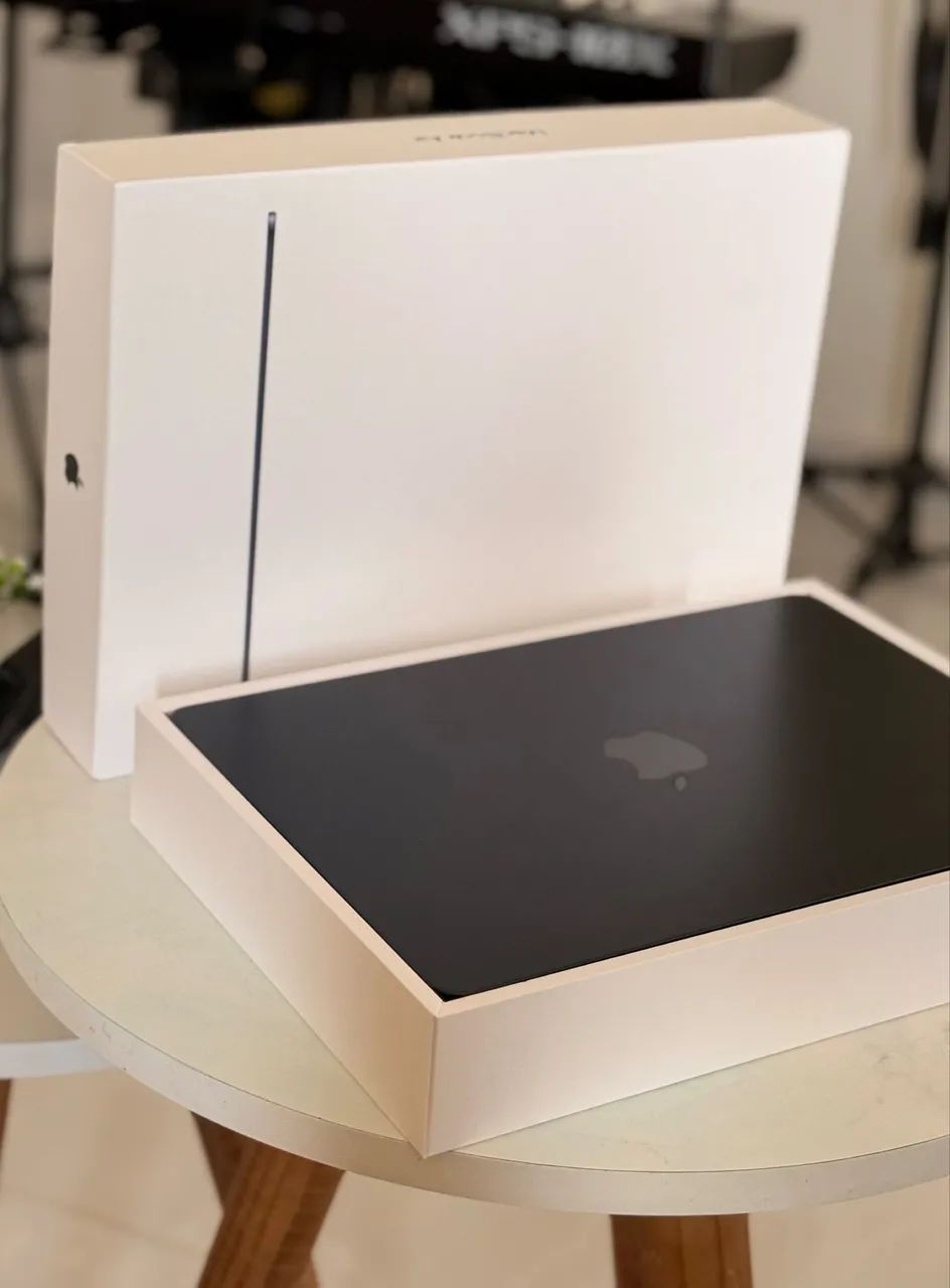MacBook Air M2 16  - Foto 2