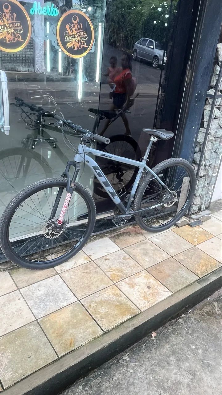 Bicicleta aro 29 GTI 