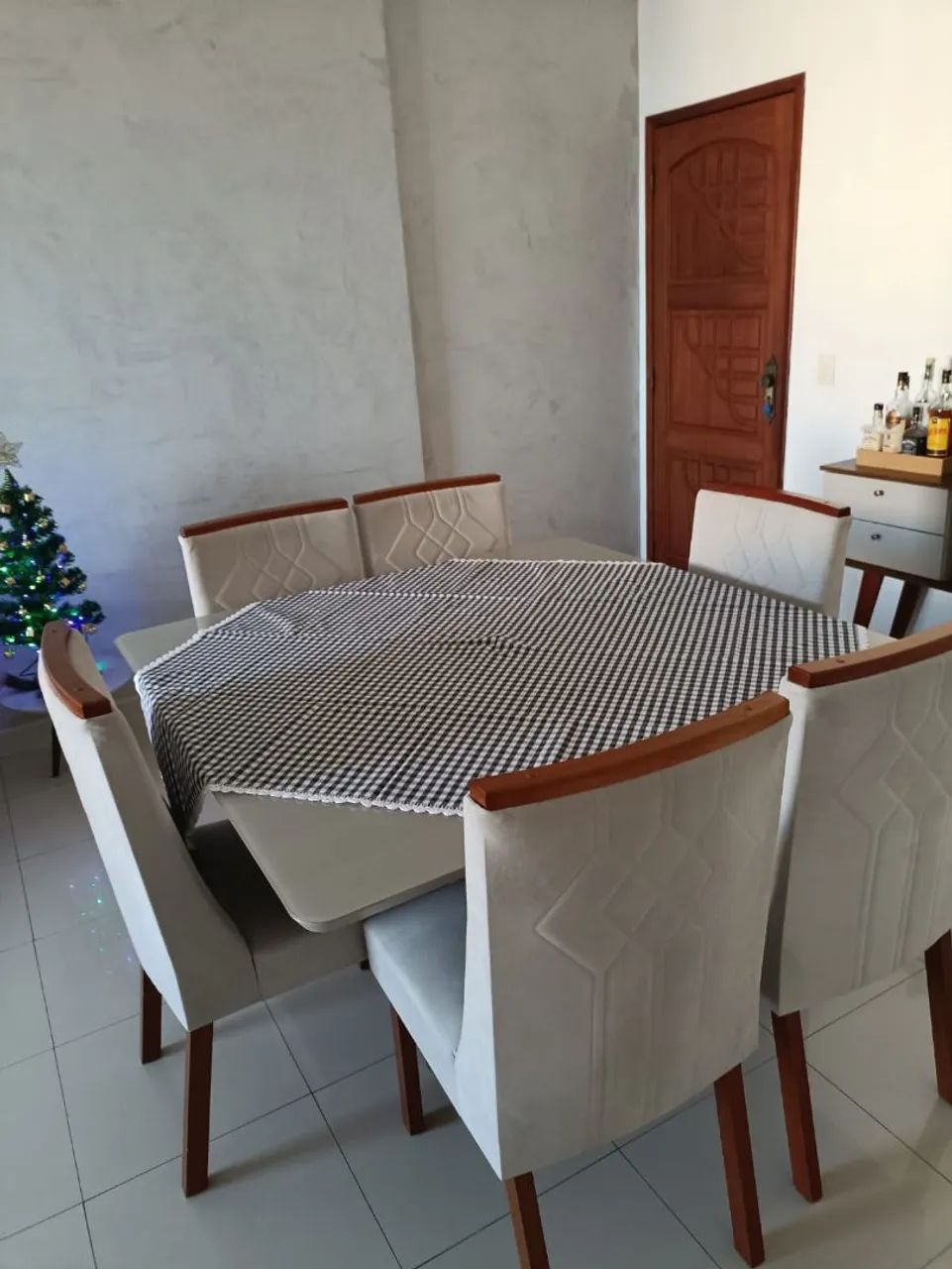 Mesa 6 Cadeiras Tampa de Vidro Nova  - Foto 3
