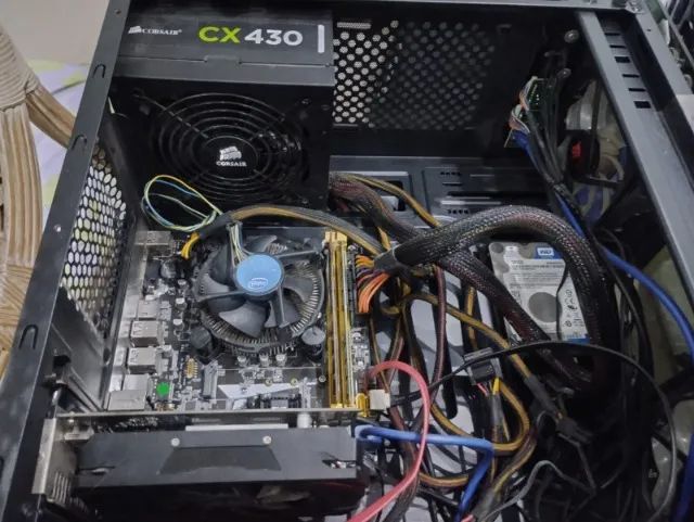 PC GAMER DE ENTRADA i5 / RX550 / SSD + HD - Foto 4