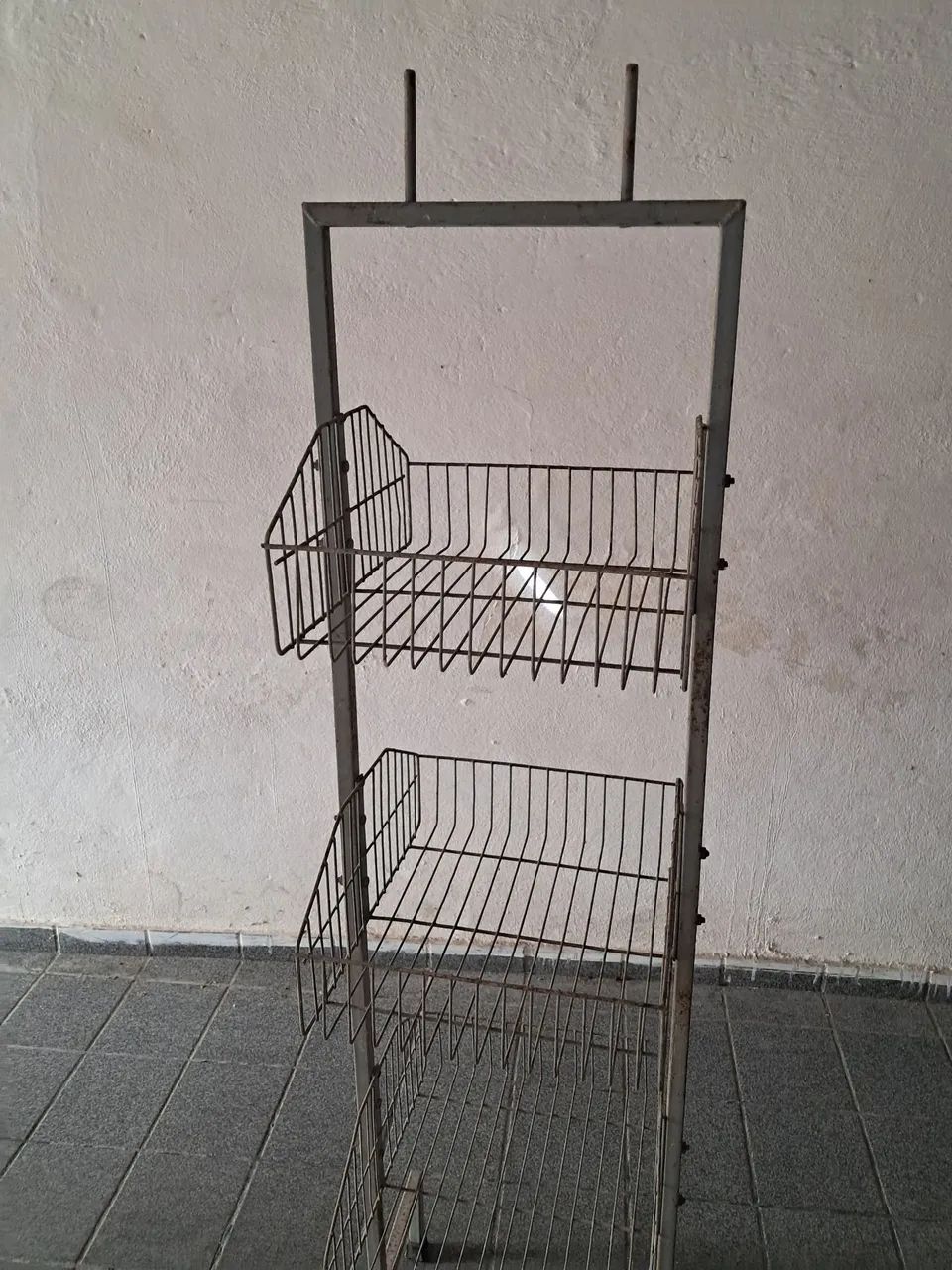 2  Expositor para Comércio, loja - Foto 3