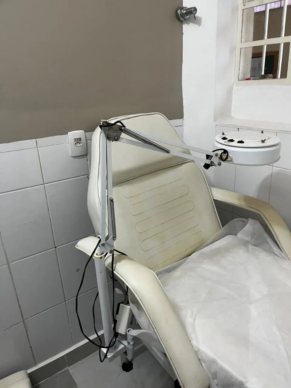 Maca hidráulica estética + luminária com exaustor+ mocho - Foto 2
