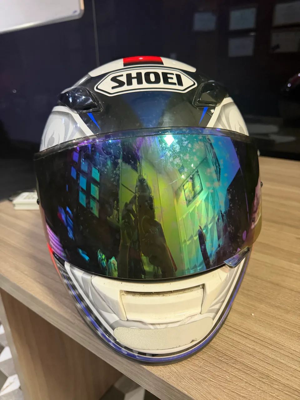 Capacete SHOEI