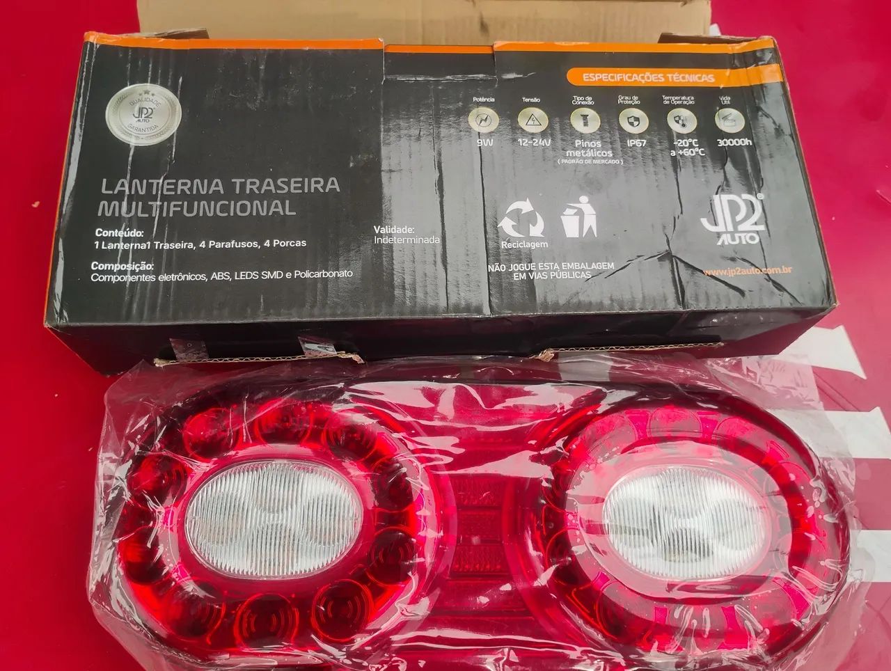 Vendo 1 lanterna de led para caminhão zero bala