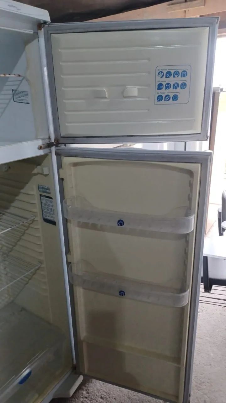 Geladeira dako, branca, duplex. - Foto 3