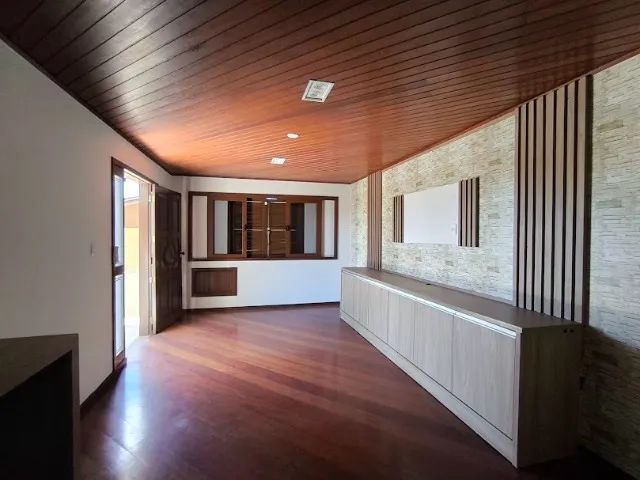 Casa 4 dorm + escritório localizada a 350m da Av Centenário ACEITA parcelamento direto - Foto 3