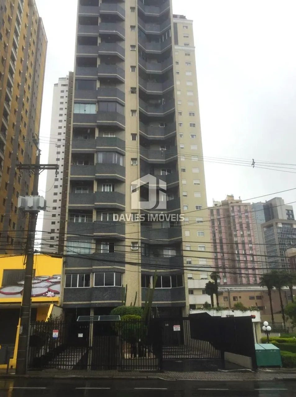 Studio à venda em Curitiba | Centro de Curitiba/PR | PRONTO