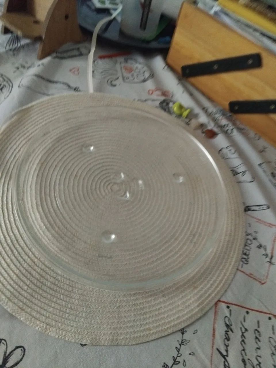 Prato de micro-ondas 