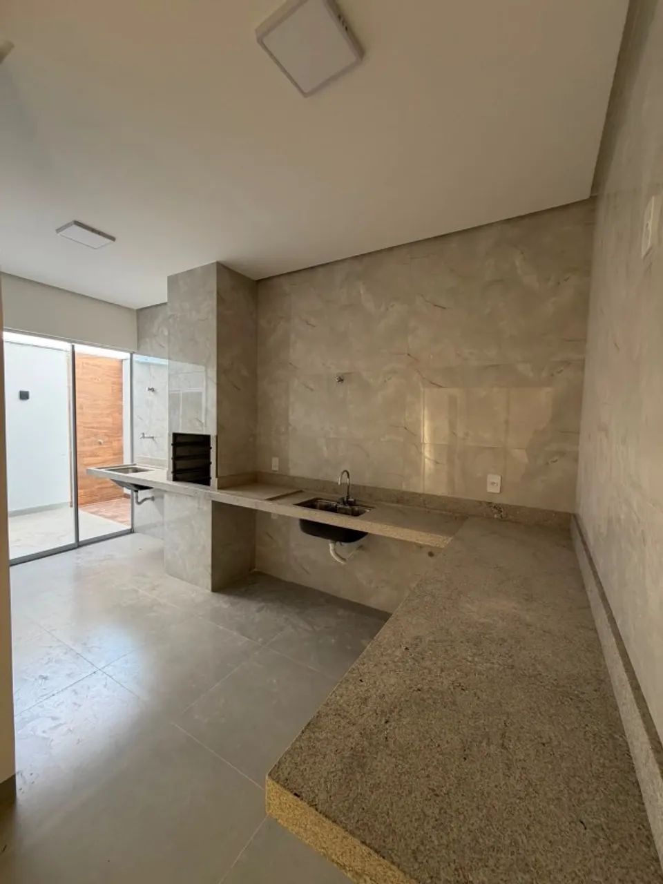 VENDE-SE CASA BAIRRO CIDADE JARDIM - Foto 2