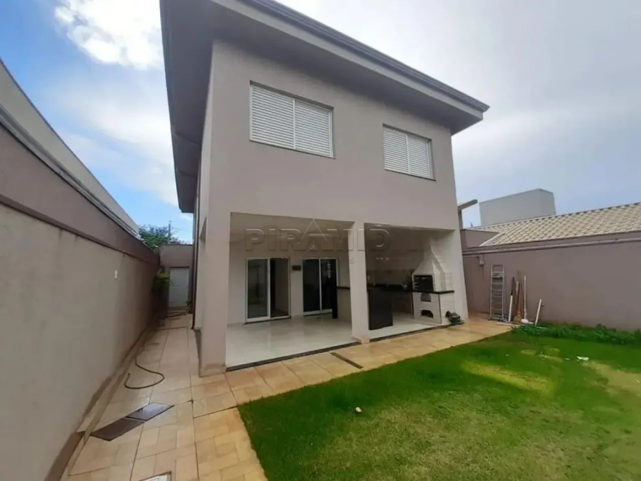 Casa em condomínio com 231,08m², Distrito Bonfim Paulista, Zona Sul, em Ribeirão Preto/SP.