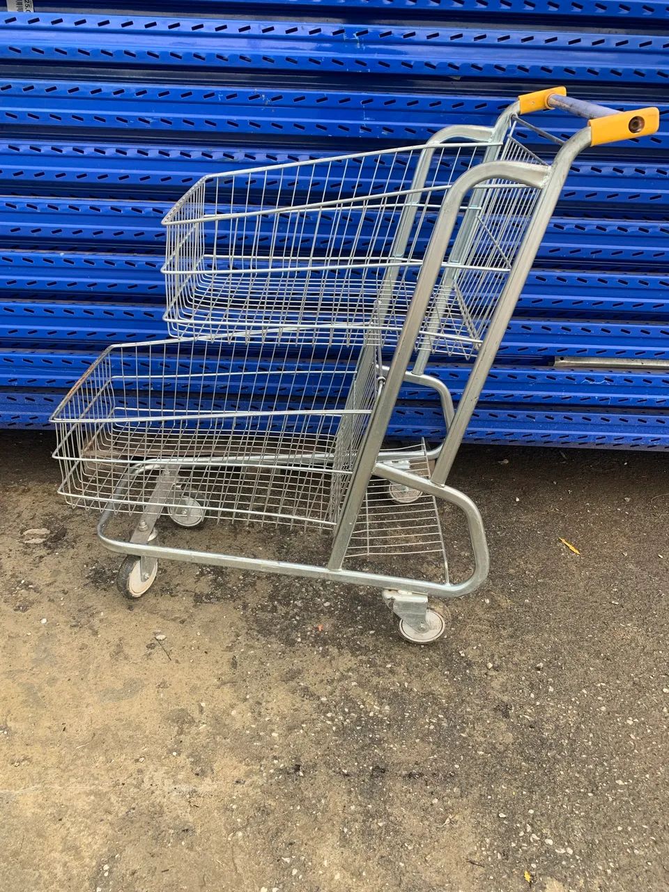 Carrinhos de supermercado 