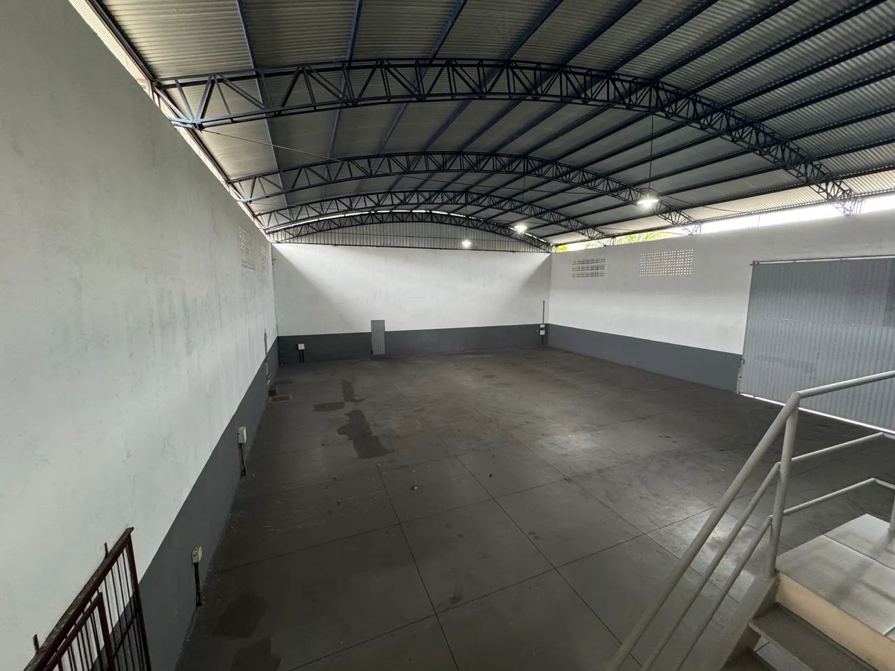 ALUGA-SE GALPÃO COMERCIAL EM VILA VELHA - BAIRRO COCAL - Foto 5