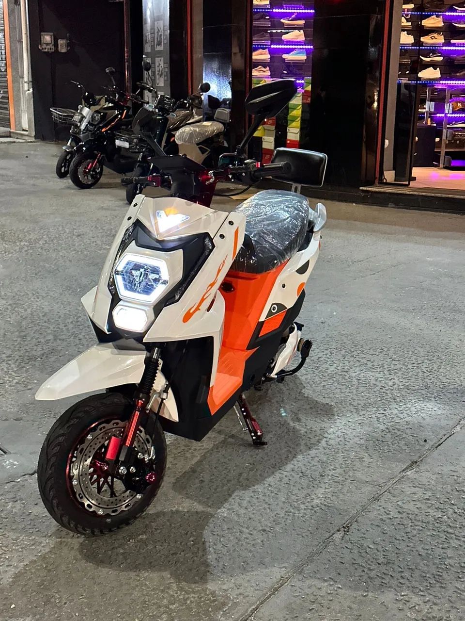 Scooter Elétrica Jet branca  - Foto 2
