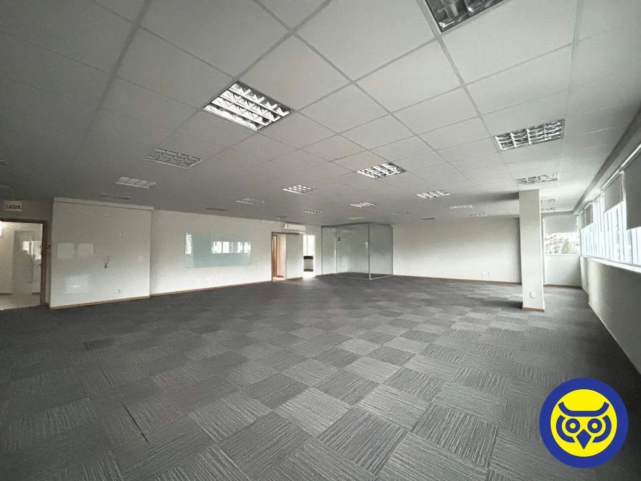 Andar comercial para locação no Centro  225 m² privativos e 5 vagas de garagem - Foto 3