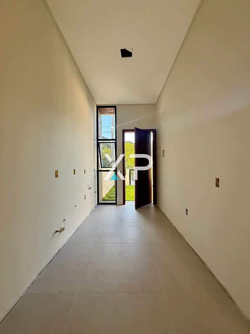 Casa 2 Quartos 55m² com Pé Direito Alto - Forquilhas - Foto 4