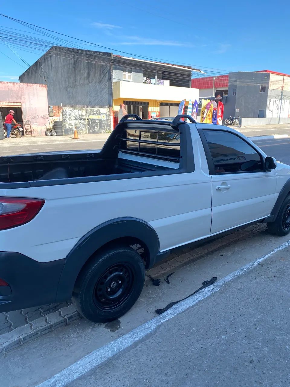 Fiat Strada Working Hard 1.4 Fire Flex 8V CD 2017 - Foto 4