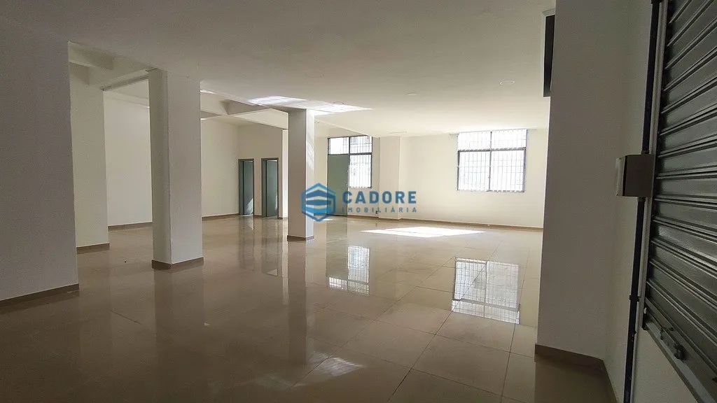 SALA TÉRREA COM 260m² NO CENTRO DE CAXIAS - Foto 3