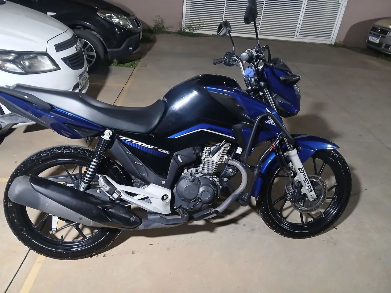 Titan 160 