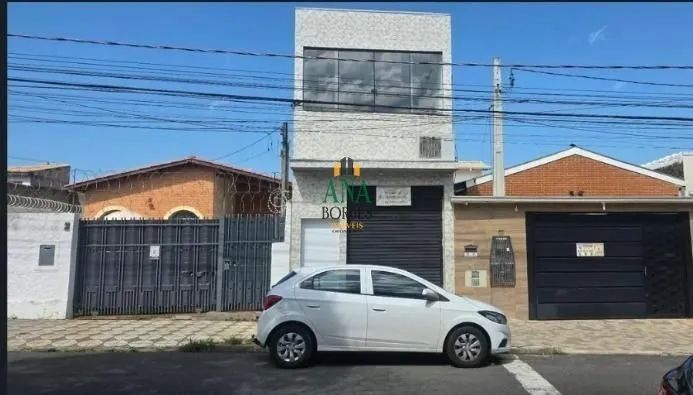 Alugo salão para fins comerciais