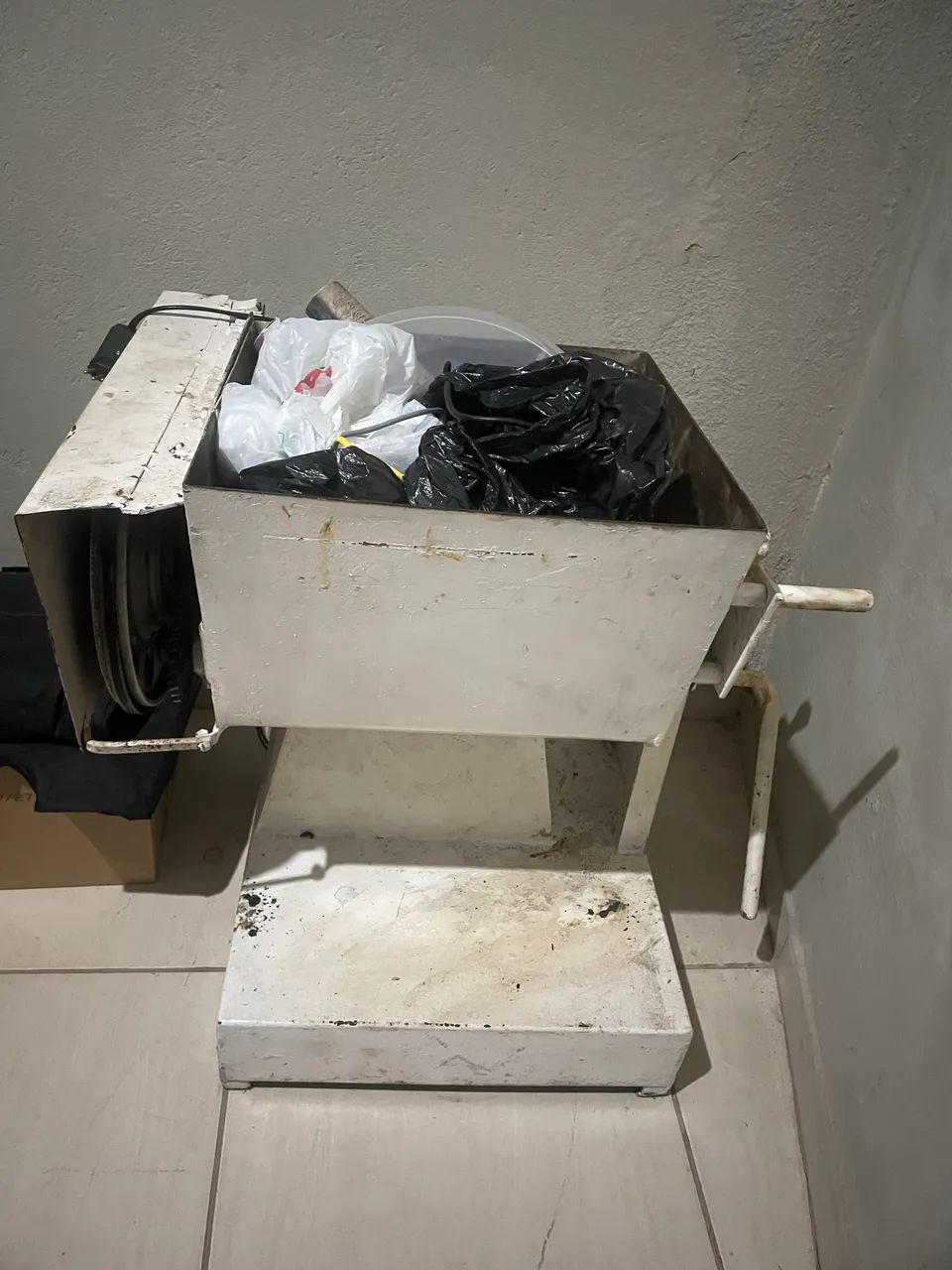 Vendo batedeira industrial 