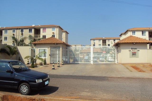 Apartamento de 2 quartos - Ed. Rossi Ideal Brisas. (62)3251-6120