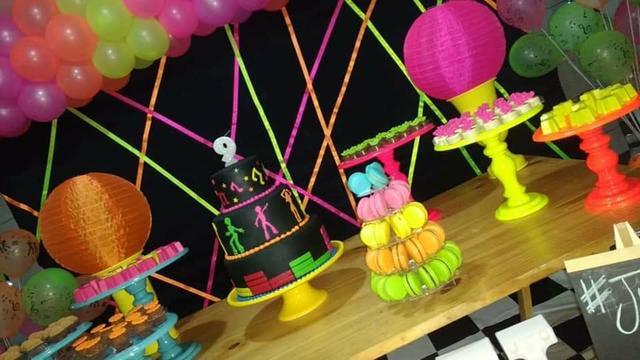 Festa neon em kit paletes - Foto 5