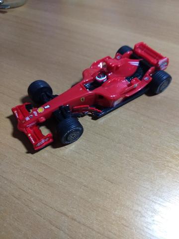 Miniatura Ferrari F2008