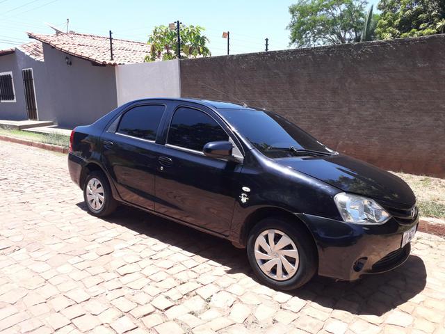 Etios Sedan somente venda
