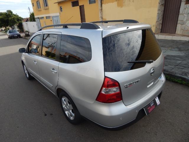 Nissan/grand livina 7 lugares 2010/2010 muito nova - Foto 8