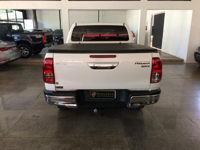 Toyota Hilux SRX 2.8 4x4 Diesel Automática - Foto 5