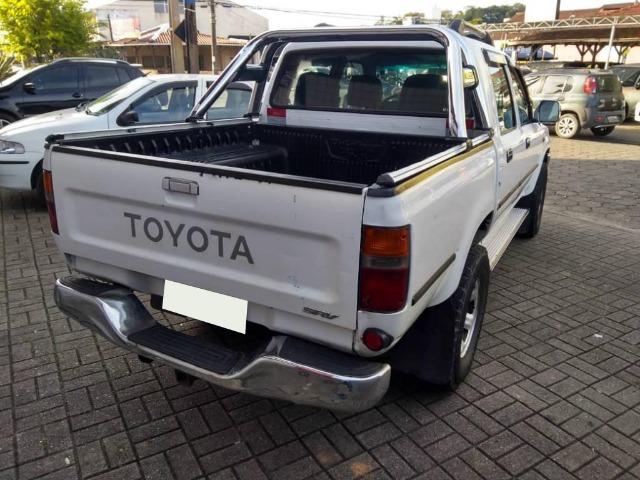 Toyota Hilux 3.0 Srv Cab. Dupla 4x2 4 - Foto 2