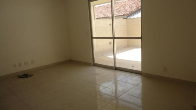 Excelente apartamento de 3 quartos com 3 vagas de garagem na melhor localização da região - Foto 4