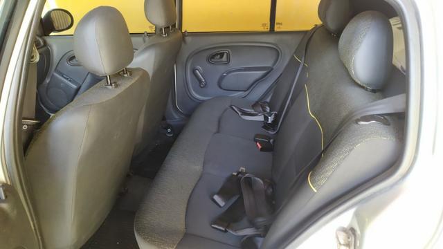 Vendo Renault Clio 1.0 flex 4 portas em perfeito estado, segundo dono! - Foto 2