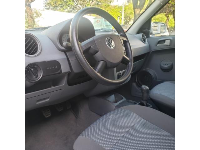 VOLKSWAGEN GOL 1.0 MI 8V FLEX 4P 2013 - Foto 12