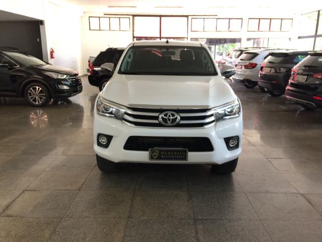 Toyota Hilux SRX 2.8 4x4 Diesel Automática - Foto 2